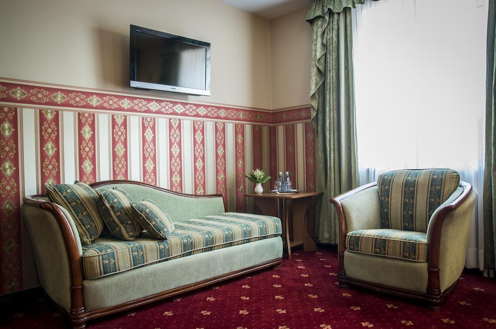 Hotel Mazurski Dworek Mikołajki Room photo