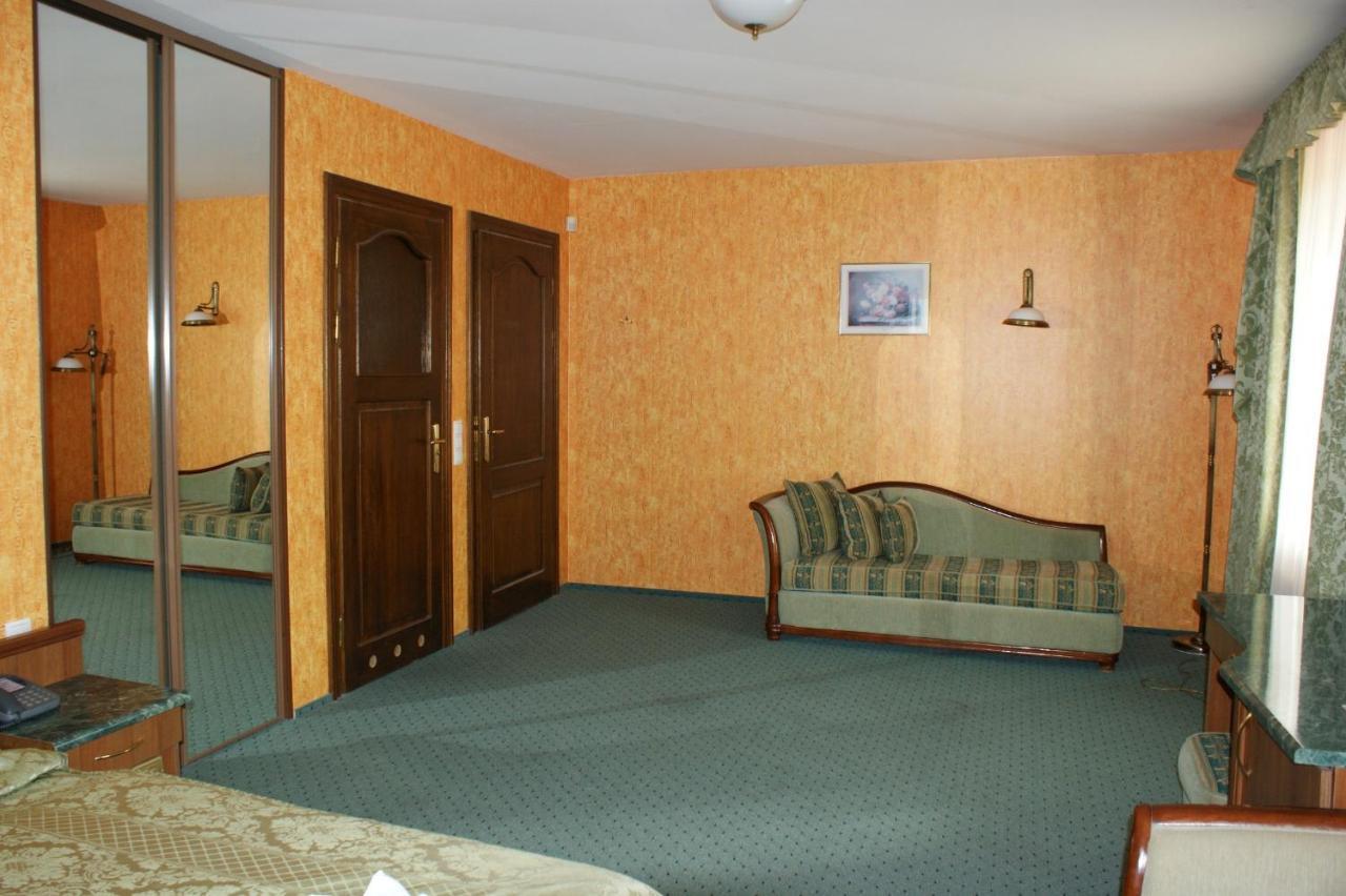 Hotel Mazurski Dworek Mikołajki Room photo